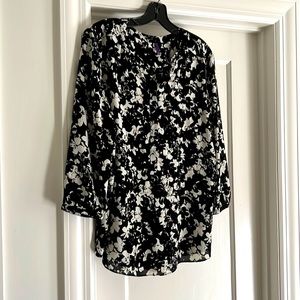 Classic black & white print blouse